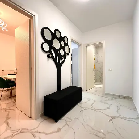 Plaza Faza 2 Apartment *