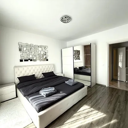 Appartamento Plaza Faza 2