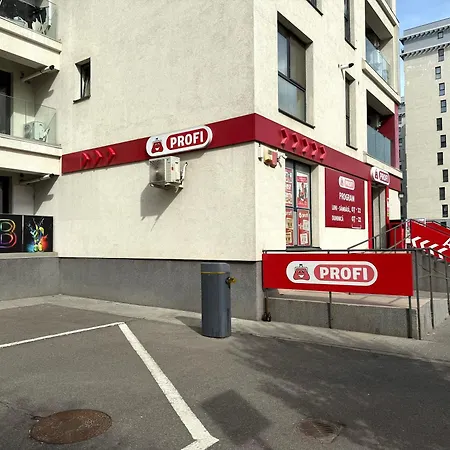 Plaza Faza 2 * Βουκουρέστι