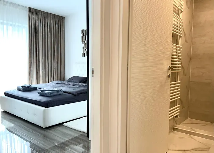 Apartamento Plaza Faza 2 *