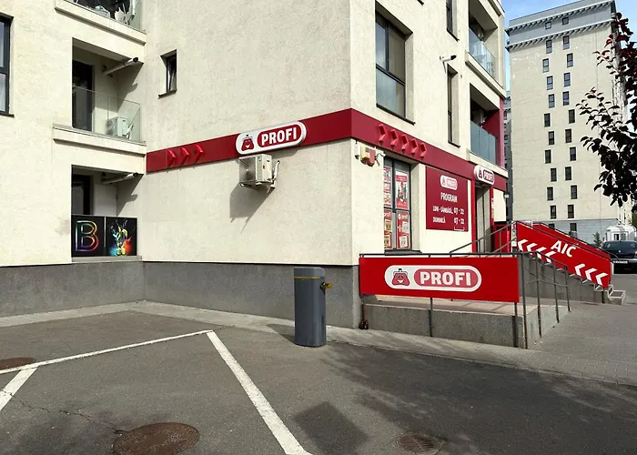 Plaza Faza 2 * Βουκουρέστι